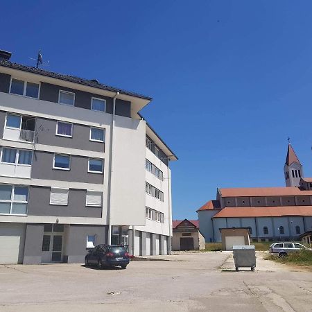 Apartmani Ivona Kupres  Buitenkant foto